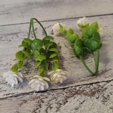 Міні зелень три білі квіточки 9 см.