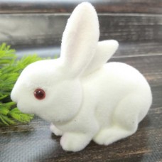 Кролик флок білий. Висота 9 см. ширина 9,5 см.