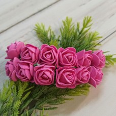 Роза латекс малинова 2 см. 12 шт.