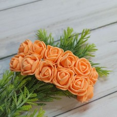 Роза латекс персикова 2 см. 12 шт.
