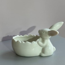 Кашпо керамічне біле з "Яйце з кроликом"