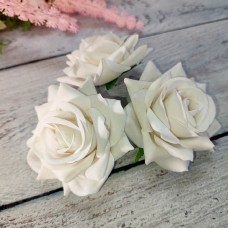 Троянда оксамитова біла 8 см.