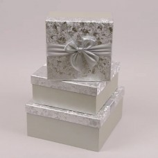 Комплект коробок для подарунків срібний 3 шт.